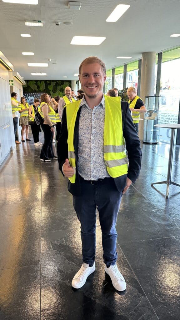 Christian Wipfler beim JW Wien Besuch bei der Knapp AG